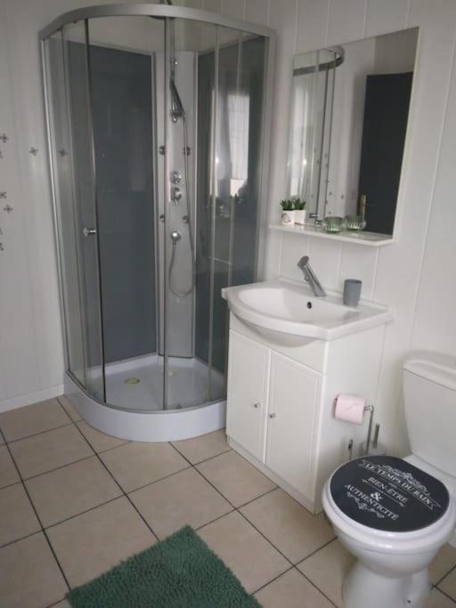 Appartement Cosy Avec Terrasse Vaux-Sur-Seine 外观 照片