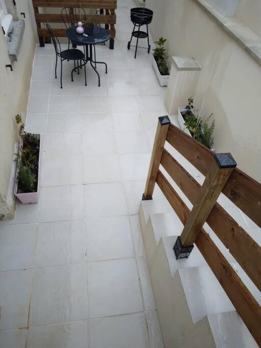 Appartement Cosy Avec Terrasse Vaux-Sur-Seine 外观 照片